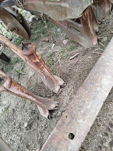 Зерновые сеялки: Зерновая сеялка прицепная жёлтый 250тыс. красный 250тыс Описание: - — 15