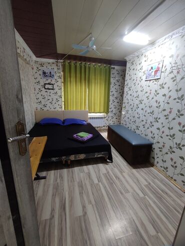 Посуточная аренда комнат: 200 м² — 5