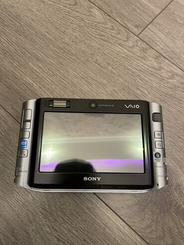 sony icf j40: İşlənmiş Sony, 11.6 ", AMD V120, < 128 GB, Ünvandan götürmə