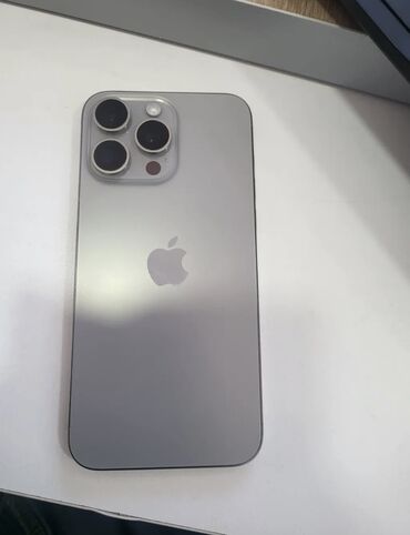 iphone xs max купить бу: IPhone 15 Pro Max, Б/у, 256 ГБ, Natural Titanium, Зарядное устройство, Защитное стекло, Кабель, 86 %