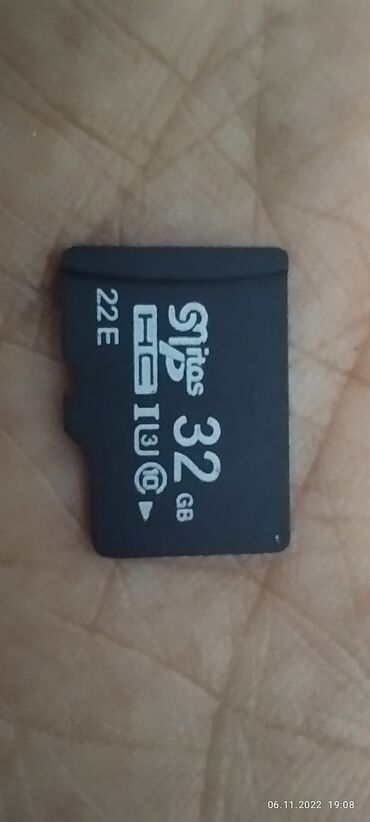 ip камеры 2304x1536 с картой памяти: Микро флешка на 32 гб (новые)