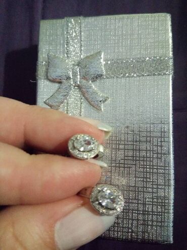 minđuše od hirurškog čelika: Clip-on earrings, Material: Silver, Cubic zirconia