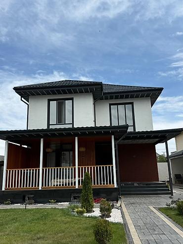 Продажа коттеджей и домов: 5 комнат, 210 м², 5 соток, Бишкек, Риэлтор — 18