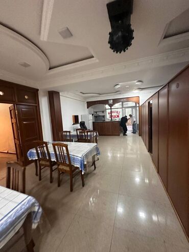 Restoran, kafelər: Binəqədi rayonu, Varovski qəsəbəsində, ümumi sahəsi 150 kv/m olan -da lalafo.az — 2 Restoran, kafelər: Binəqədi rayonu, Varovski qəsəbəsində, ümumi sahəsi 150 kv/m olan — 2