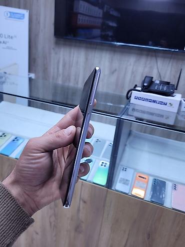 samsung nx: Samsung Galaxy S10+ (SM-G975) - Память: 512 ГБ встроенной (на экране — 7