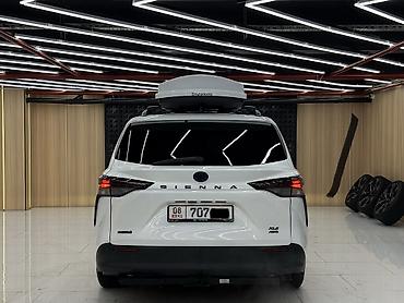 Toyota: Toyota Sienna: 2023 г., 2.5 л, Автомат, Гибрид, Минивэн — 5