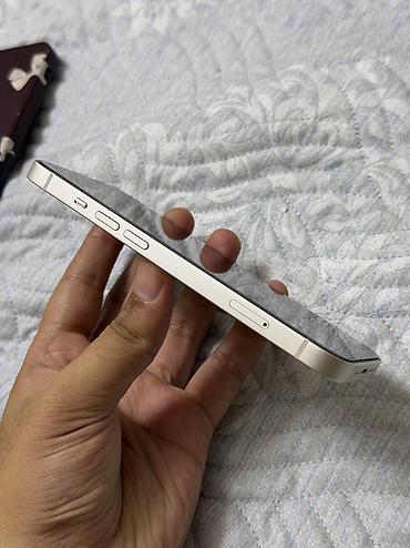 orjinal iphone adapter: IPhone 13, 128 GB, Ağ, Simsiz şarj, Face ID — 5