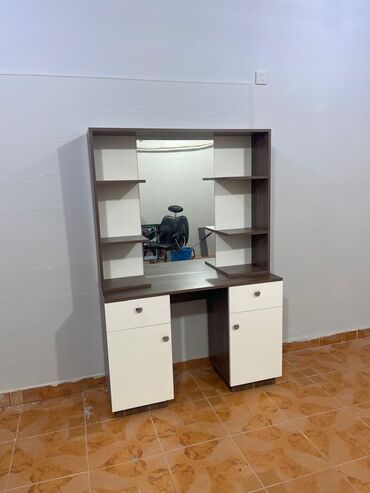 shellac aparati: Salon mebeli satılr Bir ay isdifade olunub