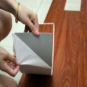 Laminat: Yapışqan laminat. PVC materialı olan arxasi özü yapişqanlı dekor yer -da lalafo.az — 9 Laminat: Yapışqan laminat. PVC materialı olan arxasi özü yapişqanlı dekor yer — 9