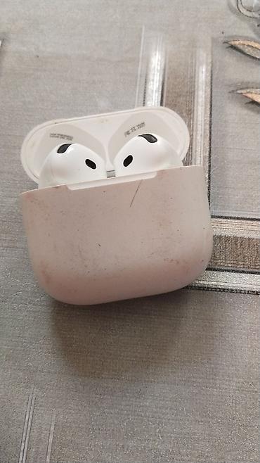 rush wave: Беспроводные наушники-вкладыши, Apple, AirPods 4, Б/у — 1