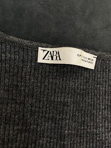 tech flecce: Шерстяной топ от Zara.
В прекрасном качестве, без дефектов.
Размер S — 3