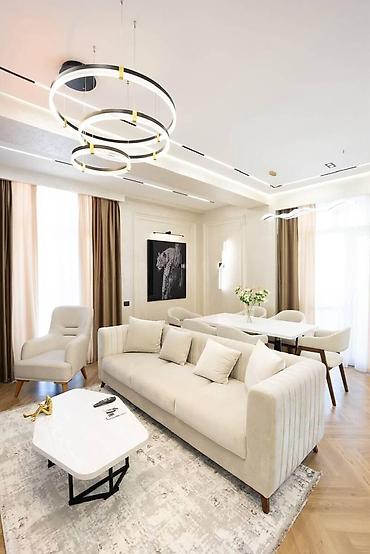 vasim hacıyev: 7-ci mikrorayon, 3 otaqlı, Yeni tikili, 109 kv. m — 2