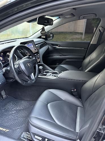 камбой: Toyota Camry: 2021 г., 2.5 л, Вариатор, Гибрид, Седан — 10