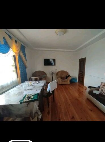 Döşəmə işləri: Məhsul: Daxili təmir və döşəmə-lambrı işi (taxta döşəmə, divar və — 10