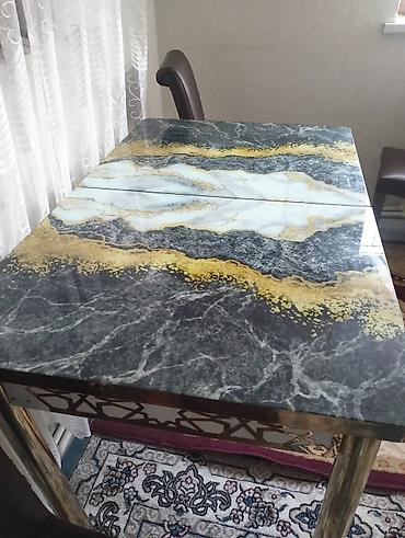 dirnaq masalari: - Üst hissə: mərmər fakturalı, parlaq şüşə səth; boz-qara, ağ və — 1