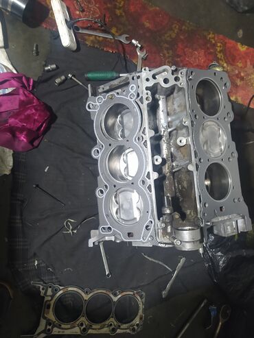 СТО, ремонт транспорта: Услуги моториста, Ремонт двигателя, с выездом — 25