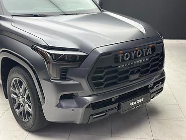 Toyota: Toyota Sequoia: 2023 г., 3.5 л, Автомат, Гибрид, Внедорожник — 3