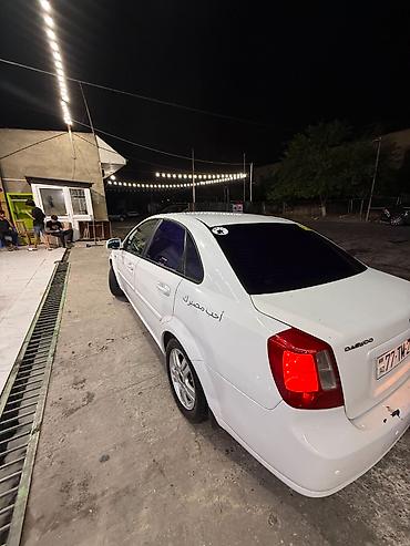Daewoo: Daewoo Gentra: 1.6 l | 2014 il — 6