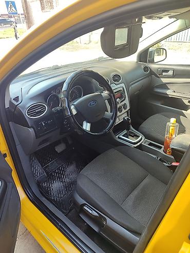 Ford: Ford Focus: 2010 г., 1.6 л, Автомат, Бензин, Хэтчбэк — 8