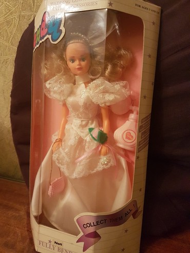 Oyuncaqlar: ● KUKLA ● Təzə. Çin istehsalı. Hündürlüyü - 33 sm. Qiyməti - 40 -da lalafo.az — 4 Oyuncaqlar: ● KUKLA ● Təzə. Çin istehsalı. Hündürlüyü - 33 sm. Qiyməti - 40 — 4