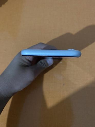 iphone хr: IPhone Xr, Б/у, 128 ГБ, Белый, 78 % — 5