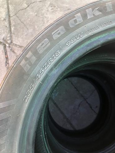 низкопрофильная: Шины 235 / 45 / R 18, Лето, Б/у, Комплект, Легковые — 2