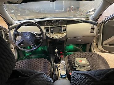 сидения трактор: Nissan Primera: 2002 г., 2 л, Механика, Бензин, Хэтчбэк — 9