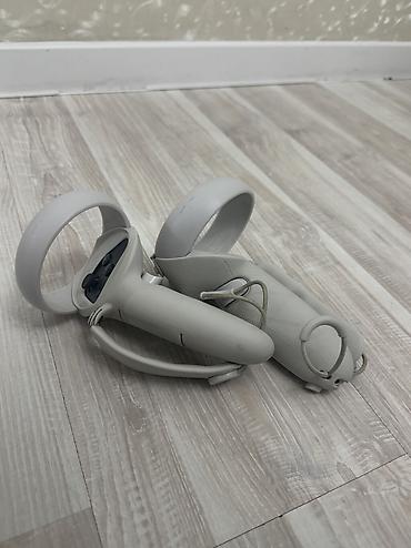 Другие VR очки: Продаю VR-шлем Meta Quest 2 в отличном состоянии. Всё работает — 3