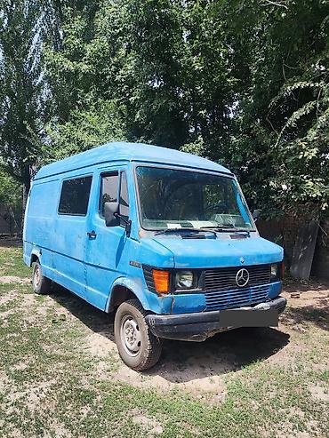 е34 дизель: Легкий грузовик, Mercedes-Benz, Стандарт, 3 т, Б/у — 2