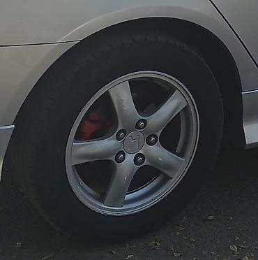 Унаа: Дөңгөлөктөр монтажда 205 / 60 / R 16, Жай, Колдонулган, Комплект, Жеңил унаалар, Куйма, тешиктери - 5 — 3