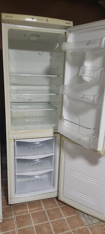 Холодильники: Холодильник Indesit, Двухкамерный — 11