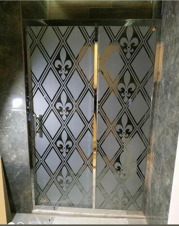 Duş kabinaları, arakəsmələr: Yeni Arakəsmə, Pulsuz çatdırılma — 12