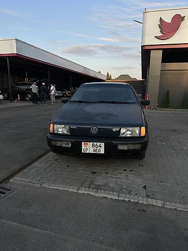 Унаа сатуу: Volkswagen Passat: 1988 г., 1.8 л, Кол менен иштөөчү, Бензин, Седан — 5
