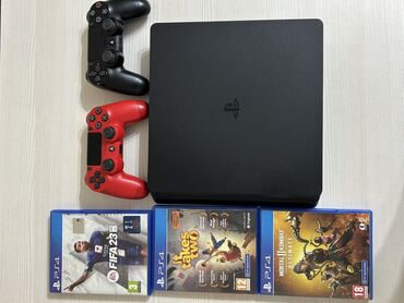 плейстейшен 4 слим цена бишкек: PlayStation 4 Slim (чёрная) + 2 геймпада DualShock 4 (чёрный и