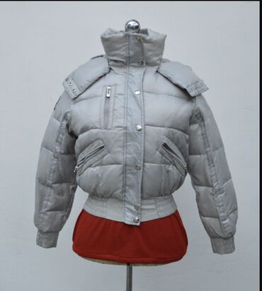ženske jakne za zimu veliki brojevi: Ženska perjana zimska jakna, italijanska proizvodnja veličina 40 Jakna