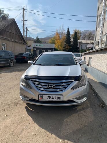 силиндир газ 53: Huanghai : 2011 г., 2 л, Автомат, Газ, Седан