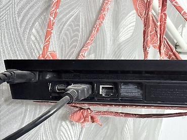 ми 10 с: Игровая приставка Sony PlayStation 4 Slim с комплектом игр и двумя — 2