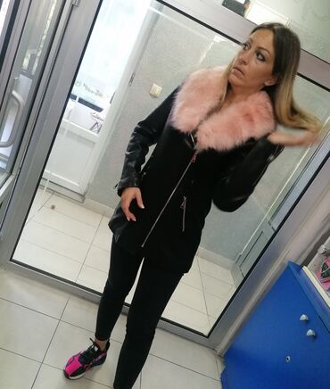 Zimske jakne: M, Jednobojni, Sa postavom na lalafo.rs — 6 Zimske jakne: M, Jednobojni, Sa postavom — 6