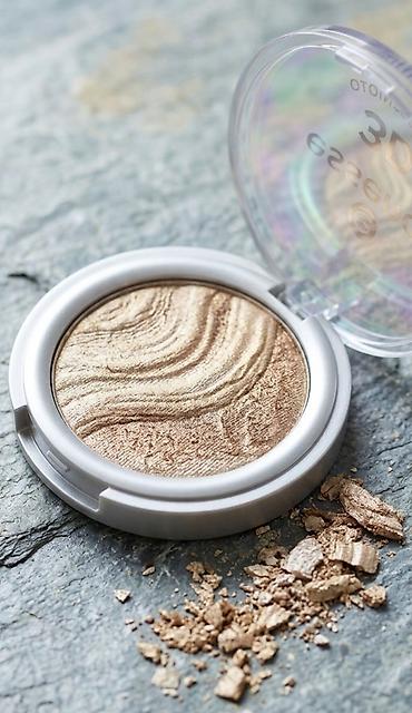 gres parfemi: Essence 3D highlighter – kompaktni iluminator sa mermernim uzorkom u — 1