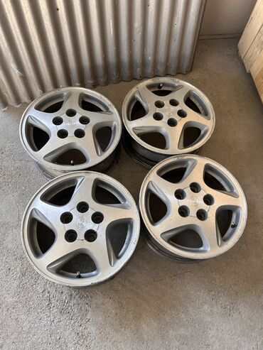 Диски: Диски R 15 Toyota, Комплект, Б/у