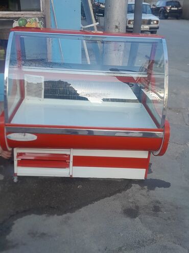 kreditle vitrin soyuducu: Vitrin soyuducu 360 Azn. Unvan Kubinka. Shirin x.4010