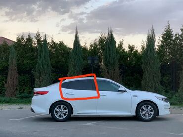 Kia: Продам задний правый стекло, оригинал