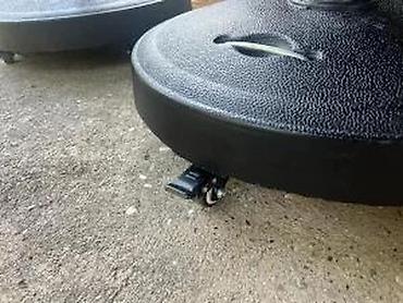 Suncobrani, tende i paviljoni: Postolje za baštenski suncobran sa točkićima – crno - Tip: baza za — 22