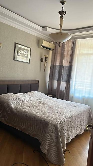 bayilda heyet evi: İcarəyə verilir 4 otaqlı yeni tikili 196 m², Elmlər Akademiyası m. 1 — 8