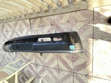 Bamperlər, buferlər: Ön, Mercedes-Benz Ceska 1996 il, Almaniya, Ünvandan götürmə — 7