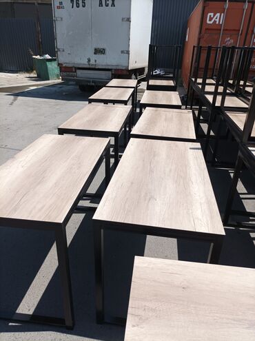 Комплект парт и стульев: Комплект парты и стула — 4