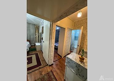 3 комнаты, 61 м², Вечерка 105 серия, 1 этаж, Косметический ремонт