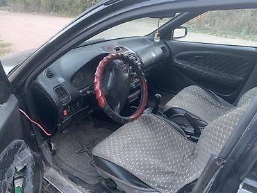 шариот митсубиси: Mitsubishi Carisma: 1998 г., 1.8 л, Механика, Бензин, Седан — 6