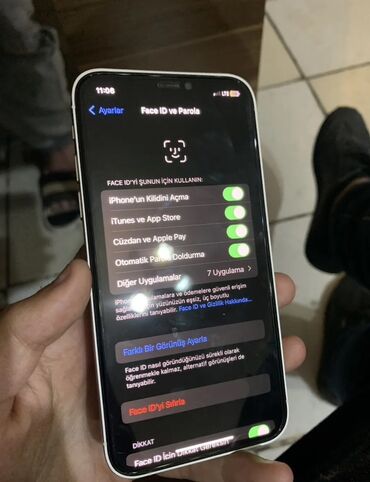 Kompüter, noutbuk və planşetlər: IPhone 16, 64 GB, Ağ, Face ID