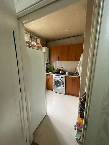 Köhnə tikili: Bakı, 2-ci mikrorayon, 3 otaqlı, Köhnə tikili, m. Memar Əcəmi, 75 kv. m — 10